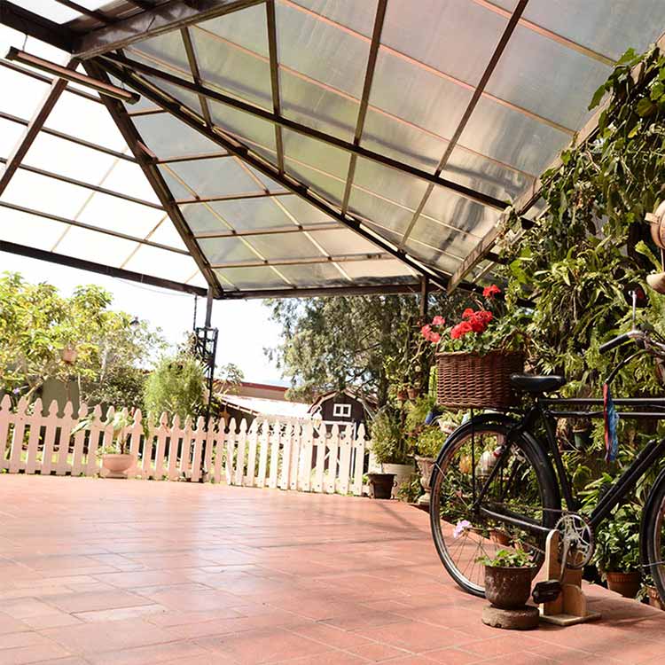 üregkamrás polikarbonát lemez